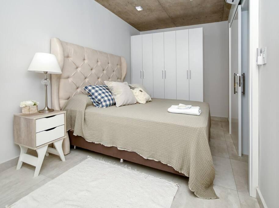 A Estrenar! Apartamento Con Pileta Zona Aeropuerto Wifi 200Mg Asuncion Exterior photo